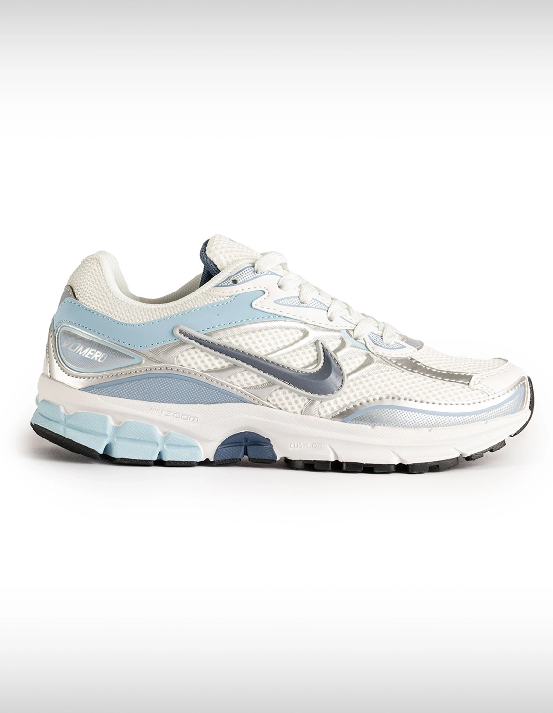 کتونی روزانه Unisex نایک Nike Nike Vomero U